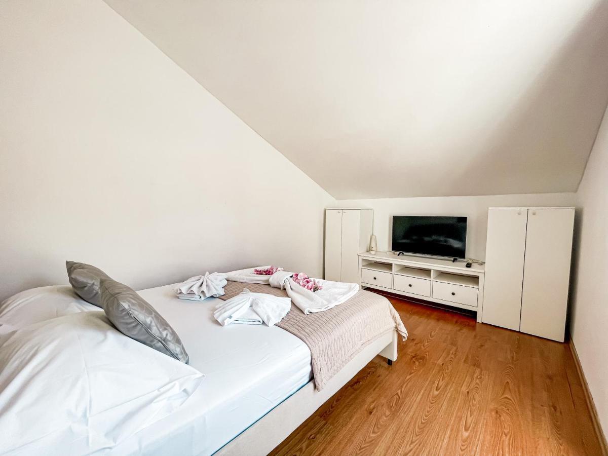 Perla Apartments Bol Luaran gambar